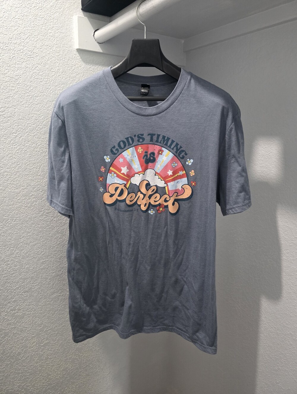 Women's L blue Christian Short Sleeve